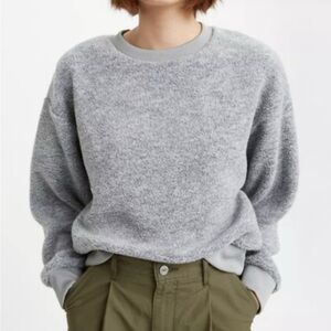 Levi's Faux Fur/Sherpa Meadow Fleece Crewneck Sweatshirt - Medium